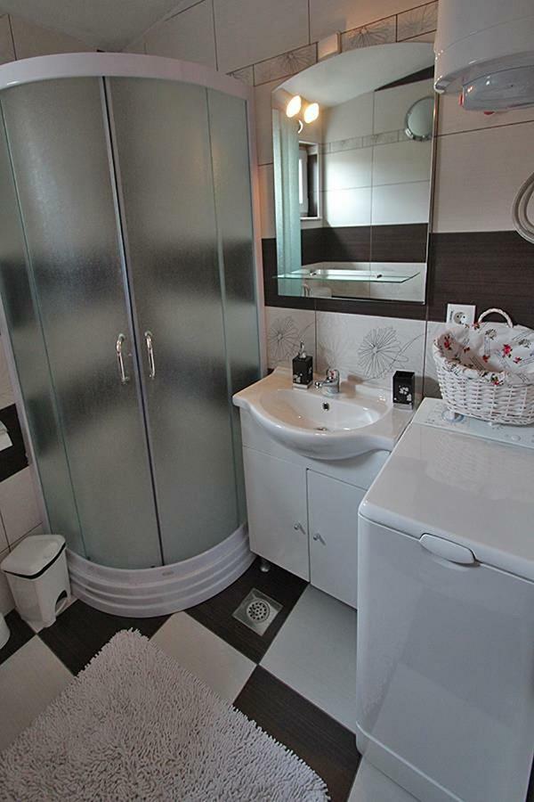Villa Lilly Cesarica Ngoại thất bức ảnh