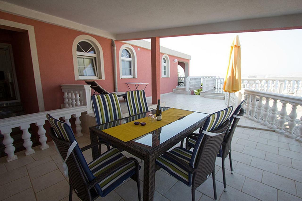 Villa Lilly Cesarica Ngoại thất bức ảnh